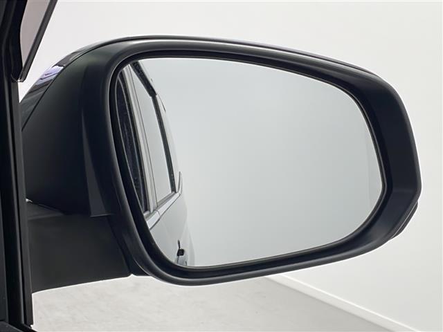 ヴォクシー ハイブリッドS-Z 純正10.5インチDAナビ 快適利便パッケージHigh ユニバーサルステップ プロジェクター三眼LEDライト パワーバックドア トヨタセーフティセンス 前後シートヒーター 両側パワスラ 追従クルコン(29枚目)