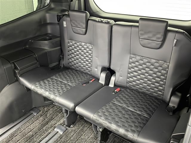 ヴォクシー ハイブリッドS-Z 純正10.5インチDAナビ 快適利便パッケージHigh ユニバーサルステップ プロジェクター三眼LEDライト パワーバックドア トヨタセーフティセンス 前後シートヒーター 両側パワスラ 追従クルコン(38枚目)
