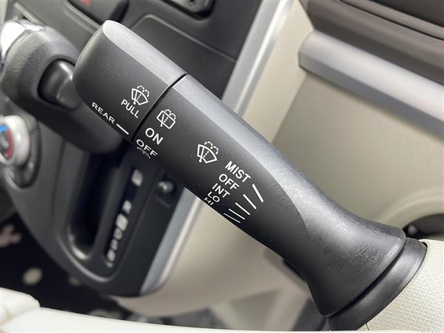 タント Xターボ SA 純正SDナビ ETC バックカメラ 両側パワースライドドア アイドリングストップ 衝突被害軽減システム スタッドレスタイヤ積み込み 純正ミッキーマウスシートカバー・フロアマット オートライト ABS(8枚目)