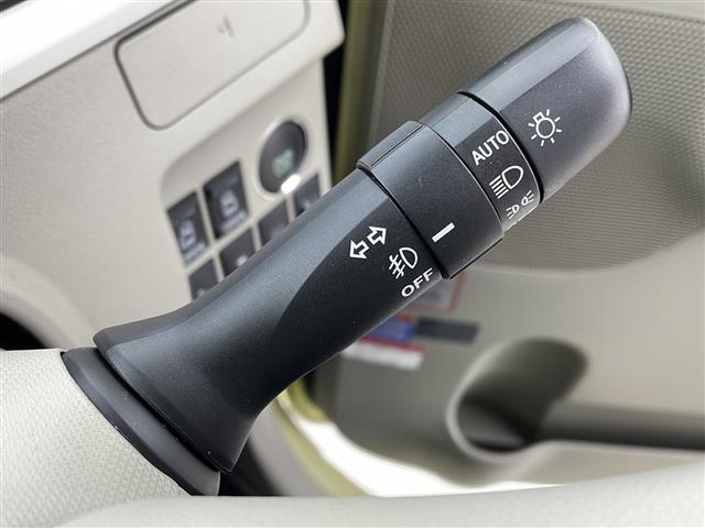 タント Xターボ SA 純正SDナビ ETC バックカメラ 両側パワースライドドア アイドリングストップ 衝突被害軽減システム スタッドレスタイヤ積み込み 純正ミッキーマウスシートカバー・フロアマット オートライト ABS(10枚目)