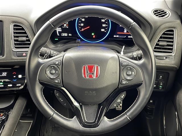 ヴェゼル ハイブリッドＲＳ・ホンダセンシング　ワンオーナー　純正８型ナビ　バックカメラ　レーダークルーズ　ＥＴＣ　前方ドラレコ　ホンダセンシング　シートヒーター　ハーフレザーシート　パドルシフト　スマートキー　スペアキー　純正ＡＷ　ＨＤＭＩ（6枚目）