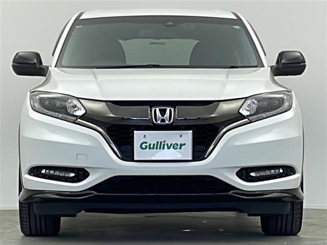 ヴェゼル ハイブリッドＲＳ・ホンダセンシング　ワンオーナー　純正８型ナビ　バックカメラ　レーダークルーズ　ＥＴＣ　前方ドラレコ　ホンダセンシング　シートヒーター　ハーフレザーシート　パドルシフト　スマートキー　スペアキー　純正ＡＷ　ＨＤＭＩ（16枚目）