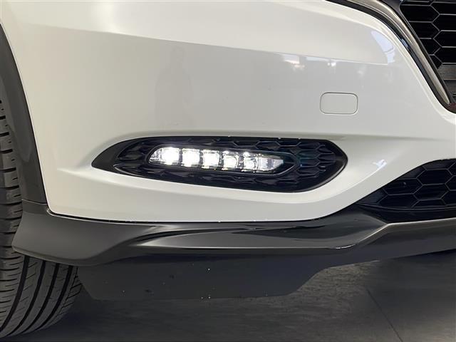 ヴェゼル ハイブリッドＲＳ・ホンダセンシング　ワンオーナー　純正８型ナビ　バックカメラ　レーダークルーズ　ＥＴＣ　前方ドラレコ　ホンダセンシング　シートヒーター　ハーフレザーシート　パドルシフト　スマートキー　スペアキー　純正ＡＷ　ＨＤＭＩ（26枚目）