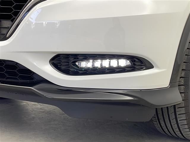 ヴェゼル ハイブリッドＲＳ・ホンダセンシング　ワンオーナー　純正８型ナビ　バックカメラ　レーダークルーズ　ＥＴＣ　前方ドラレコ　ホンダセンシング　シートヒーター　ハーフレザーシート　パドルシフト　スマートキー　スペアキー　純正ＡＷ　ＨＤＭＩ（27枚目）