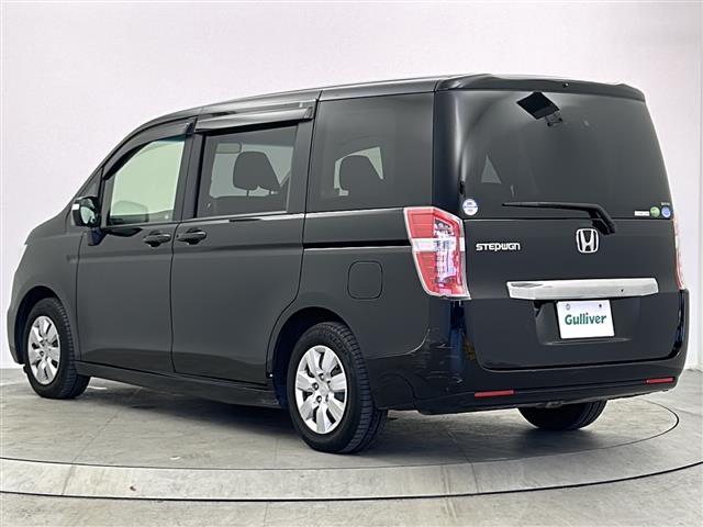 ステップワゴン Ｇ　コンフォートセレクション　純正９型ナビ　両側パワースライドドア　バックカメラ　クルーズコントロール　ワンセグＴＶ　ＣＤ　ＤＶＤ　ＵＳＢ接続　ＡＡＣ　ビルトインＥＴＣ　キセノンヘッドライト　オートライト　アイドリングストップ（43枚目）