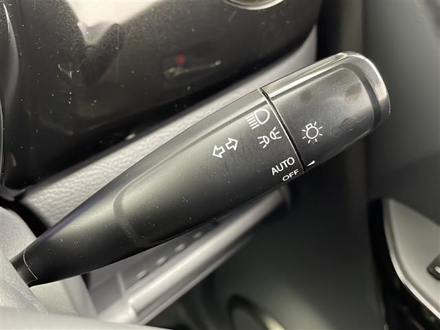 ハスラー JスタイルII 純正ナビ 全方位カメラ レーダー ETC 横滑り防止装置 レーンキープアシスト 盗難防止装置 オートライト 衝突被害軽減システム アイドリングストップ スペアキー スマートキー シトヒタ 純正AW(31枚目)