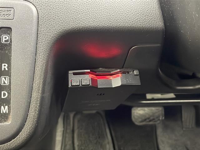 ワゴンRスティングレー ハイブリッドT 純正ナビ HUD 全方位カメラ シトヒタ クルコン ETC 横滑り防止装置 レーンキープアシスト 盗難防止装置 オートライト オートマチックハイビーム 衝突被害軽減システム スマートキー 保 取説(5枚目)