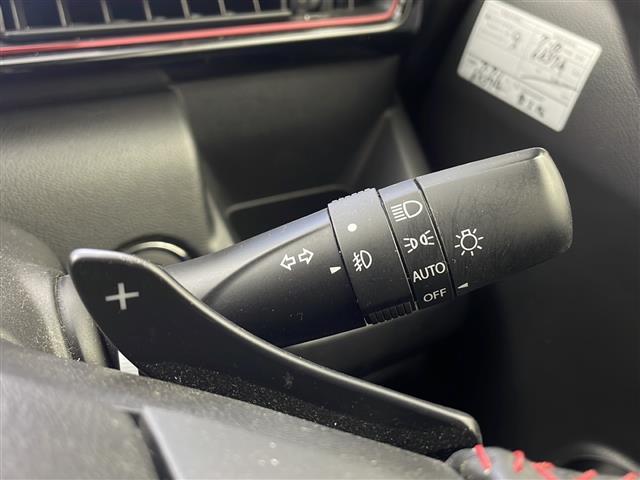ワゴンRスティングレー ハイブリッドT 純正ナビ HUD 全方位カメラ シトヒタ クルコン ETC 横滑り防止装置 レーンキープアシスト 盗難防止装置 オートライト オートマチックハイビーム 衝突被害軽減システム スマートキー 保 取説(10枚目)
