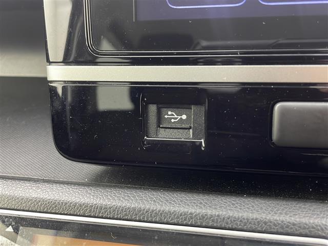 ワゴンRスティングレー ハイブリッドT 純正ナビ HUD 全方位カメラ シトヒタ クルコン ETC 横滑り防止装置 レーンキープアシスト 盗難防止装置 オートライト オートマチックハイビーム 衝突被害軽減システム スマートキー 保 取説(39枚目)