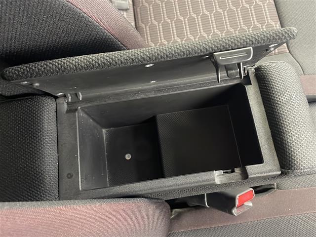 ワゴンRスティングレー ハイブリッドT 純正ナビ HUD 全方位カメラ シトヒタ クルコン ETC 横滑り防止装置 レーンキープアシスト 盗難防止装置 オートライト オートマチックハイビーム 衝突被害軽減システム スマートキー 保 取説(41枚目)