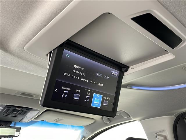 アルファード 2.5S Cパッケージ ワンオーナー JBLサウンド Wムーンルーフ 純正10.5型ナビ 純正12.1型後席モニター 全方位カメラ 3眼LEDヘッドライト パワーバックドア シーケンシャルランプ スペアタイヤ 両側パワスラ(4枚目)