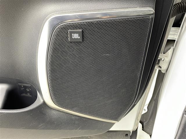 アルファード 2.5S Cパッケージ ワンオーナー JBLサウンド Wムーンルーフ 純正10.5型ナビ 純正12.1型後席モニター 全方位カメラ 3眼LEDヘッドライト パワーバックドア シーケンシャルランプ スペアタイヤ 両側パワスラ(5枚目)