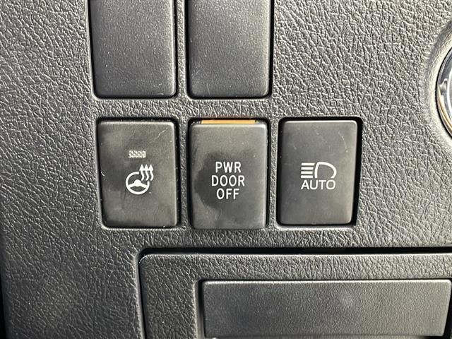 アルファード 2.5S Cパッケージ ワンオーナー JBLサウンド Wムーンルーフ 純正10.5型ナビ 純正12.1型後席モニター 全方位カメラ 3眼LEDヘッドライト パワーバックドア シーケンシャルランプ スペアタイヤ 両側パワスラ(8枚目)