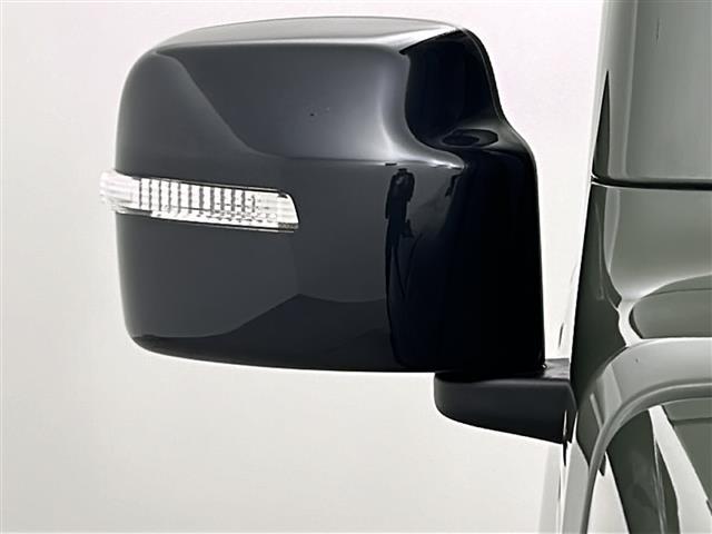 ジムニー XC 純正8インチナビ バックカメラ クルーズコントロール 衝突軽減 ヘッドライトウォッシャー ヒーテッドミラー ヒルディセントコントロール オートハイビーム LEDヘッドライト 純正アルミホイール ETC(29枚目)