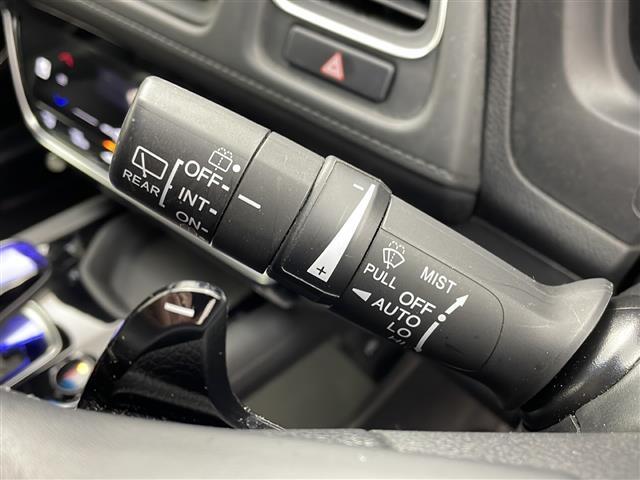 ヴェゼル ハイブリッドZ・ホンダセンシング 純正SDナビ バックカメラ ETC ドライブレコーダー前後 衝突被害軽減システム クルーズコントロール追従 レーンキープアシスト オートライト ハーフレザーシート シートヒーター 純正17インチAW(8枚目)