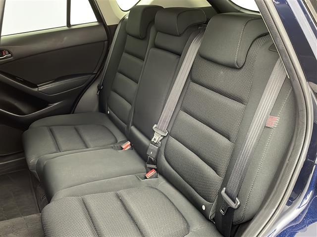 ＣＸ－５ ＸＤ　プロアクティブ　純正ナビ　ＢＳＭ　セーフティサポートＰＫＧ　レーダークルーズ　衝突軽減　誤発進抑制機能　バックカメラ　サイドカメラ　前後コーナーセンサー　フルセグＴＶ　ＣＤ　ＤＶＤ　ＬＥＤライト　オートハイビーム（14枚目）