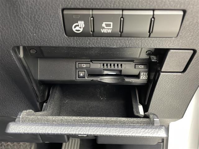 ＲＸ ＲＸ４５０ｈＬ　純正１２．３型ナビ　６人乗り　サンルーフ　全方位カメラ　ＢＳＭ　１００Ｖ電源　３眼ＬＥＤライト　ステアリングヒーター　レクサスセーフティシステムプラス　パワーバックドア　ＥＴＣ２．０　　純正ＡＷ（35枚目）