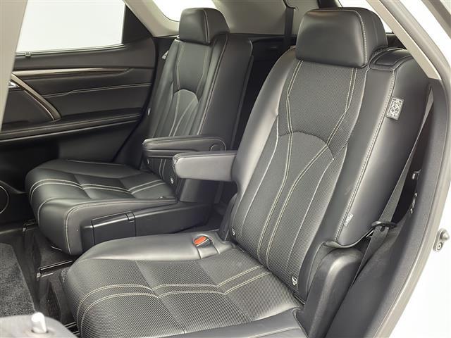 ＲＸ ＲＸ４５０ｈＬ　純正１２．３型ナビ　６人乗り　サンルーフ　全方位カメラ　ＢＳＭ　１００Ｖ電源　３眼ＬＥＤライト　ステアリングヒーター　レクサスセーフティシステムプラス　パワーバックドア　ＥＴＣ２．０　　純正ＡＷ（40枚目）