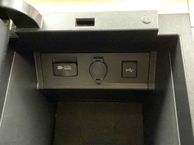 アルファードハイブリッド Ｇ　Ｆパッケージ　Ｗムーンルーフ　１２．１型後席モニター　純正９型ＤＡナビ　デジタルミラー　Ｂカメラ　ＢＳＭ　ＴｏｙｏｔａＳａｆｅｔｙＳｅｎｓｅ　パワーバックドア　両側パワスラ　メモリシート　シトヒタ　シトクラ　ＥＴＣ（38枚目）