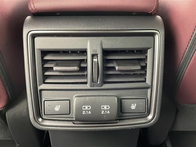 フォレスター ＳＴＩスポーツ　純正８型ナビ　ダイアトーンサウンド　ＢＳＭ　アイサイト　Ｘ－ＭＯＤＥ　ＳＴＩシフトノブ　シートベルトプロテクター　パドルシフト　前後コーナーセンサー　フロントカメラ　サイドカメラ　前後シートヒーター（37枚目）