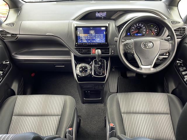 ヴォクシー ＺＳ　煌ＩＩ　アルパイン９型ナビ　１０．１型後席モニター　トヨタセーフティセンス　両側パワスラ　バックカメラ　前後コーナーセンサー　プリクラッシュセーフティー　クルーズコントロール　オートハイビーム　ＥＴＣ（42枚目）