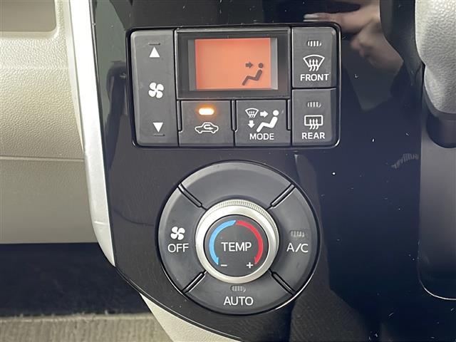 タント X 純正ナビ ETC 両側パワスラ 横滑り防止装置 エコアイドル オートライト ABS 純正フロアマット スマートキー ACC ハロゲンライト 保証書 取扱説明書 フルセグTV CD DVD BT AUX(6枚目)