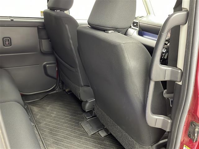 トール カスタムＧ　ターボ　ＳＡＩＩ　レーダー　純正ナビ　全方位カメラ　両側パワスラ　ＥＴＣ　ドラレコ　クルコン　アイドリングストップ　横滑り防止装置　レーンキープアシスト　盗難防止装置　衝突被害軽減システム　コーナーセンサー　スペアキー（38枚目）