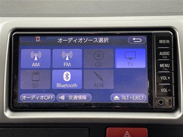 ハイエースバン ロングスーパーＧＬ　デジタルミラー　純正ナビ　Ｂカメラ　ＥＴＣ　ドラレコ　１００Ｖ電源　ＤＮ席エアバック　オートライト　ＡＢＳ　スマートキー　純正ＡＷ　純正フロアマット　両側スライドドア　カーテン　サーキュレーター（5枚目）