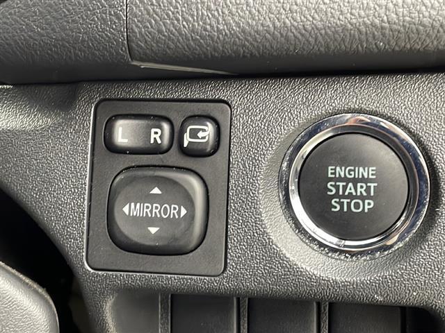 ハイエースバン ロングスーパーＧＬ　デジタルミラー　純正ナビ　Ｂカメラ　ＥＴＣ　ドラレコ　１００Ｖ電源　ＤＮ席エアバック　オートライト　ＡＢＳ　スマートキー　純正ＡＷ　純正フロアマット　両側スライドドア　カーテン　サーキュレーター（29枚目）