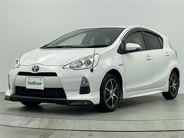 アクア Ｓ　純正フルエアロ　純正ナビ　バックカメラ　ＥＴＣ　ＡＢＳ　横滑り防止装置　オートライト　盗難防止装置　電格ミラー　キセノンヘッドライト　ＡＡＣ　純正フロアマット　スマートキー　スペアキー　エコモード（22枚目）