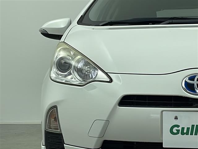 アクア Ｓ　純正フルエアロ　純正ナビ　バックカメラ　ＥＴＣ　ＡＢＳ　横滑り防止装置　オートライト　盗難防止装置　電格ミラー　キセノンヘッドライト　ＡＡＣ　純正フロアマット　スマートキー　スペアキー　エコモード（24枚目）