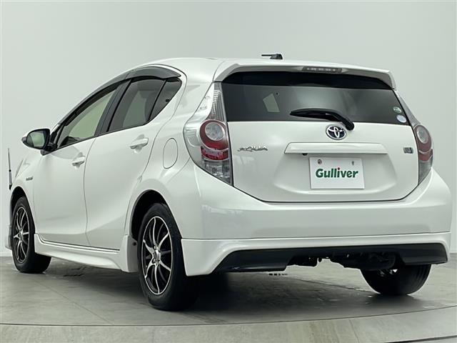 アクア Ｓ　純正フルエアロ　純正ナビ　バックカメラ　ＥＴＣ　ＡＢＳ　横滑り防止装置　オートライト　盗難防止装置　電格ミラー　キセノンヘッドライト　ＡＡＣ　純正フロアマット　スマートキー　スペアキー　エコモード（43枚目）