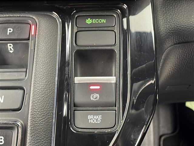 ������тm���C�P���̃K���o�[�����炱���ł��鍂������I���Q�O�Q�O�N�P���@�i���j���{�\����������������ׁi�������ÎԔ���s��̑�蔃����Ǝ҂�ΏۂƂ����u���Î����Ԕ���䐔�m���D�P�����v���j