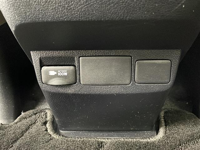 ������тm���C�P���̃K���o�[�����炱���ł��鍂������I���Q�O�Q�O�N�P���@�i���j���{�\����������������ׁi�������ÎԔ���s��̑�蔃����Ǝ҂�ΏۂƂ����u���Î����Ԕ���䐔�m���D�P�����v���j