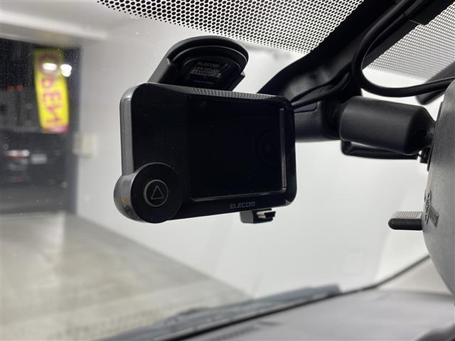 ＮＶ３５０キャラバンワゴン ＤＸ　キャンピング仕様　ベットキット　サブバッテリー　デジタルインナーミラー　簡易シンク　サブウーファー　スピーカー増設アルパイン　ハイルーフ　ＬＥＤヘッドライト　ＬＥＤフォグランプ　ＥＴＣ　電子レンジ（28枚目）