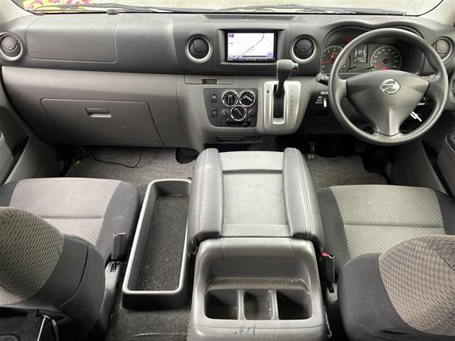 ＮＶ３５０キャラバンワゴン ＤＸ　キャンピング仕様　ベットキット　サブバッテリー　デジタルインナーミラー　簡易シンク　サブウーファー　スピーカー増設アルパイン　ハイルーフ　ＬＥＤヘッドライト　ＬＥＤフォグランプ　ＥＴＣ　電子レンジ（42枚目）