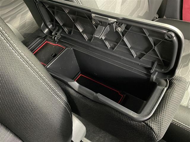 タフト Ｇターボ　クロムベンチャー　ワンオーナー　社外ナビ　スマートアシスト　ガラスルーフ　シートヒーター　ルーフレール　キャリアー　ドライブレコーダー　ＥＴＣ　ＬＥＤヘッドライト　オートライト　コーナーセンサー　プッシュスタート（32枚目）