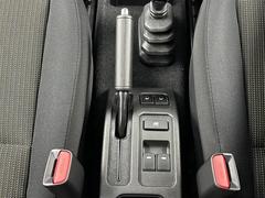 �¿��������ݾ��դ����ʢ���ʬ�ݾڡ��񻺼֤�Ǽ�ָ壳���͢���֤�Ǽ�ָ壱������ݾڴ��֤Ȥʤ�ޤ��ˡ�����¾Ĺ���ݾڡ�ͭ���ˤ⤴�Ѱդ��Ƥ���ޤ�����Ĺ���ݾڤ����ӤǤ����ξ�ˤϾ�郎�������ޤ��� 6