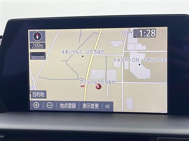 クラウンハイブリッド ＲＳアドバンス　マルチインフォメーションディスプレイ　デジタルインナーミラー　ヘッドアップディスプレイ　ステアリングヒーター　シートメモリ　パワーシート　エアシート　シートヒータ　ビルドインＥＴＣ２．０　パドルシフト（3枚目）