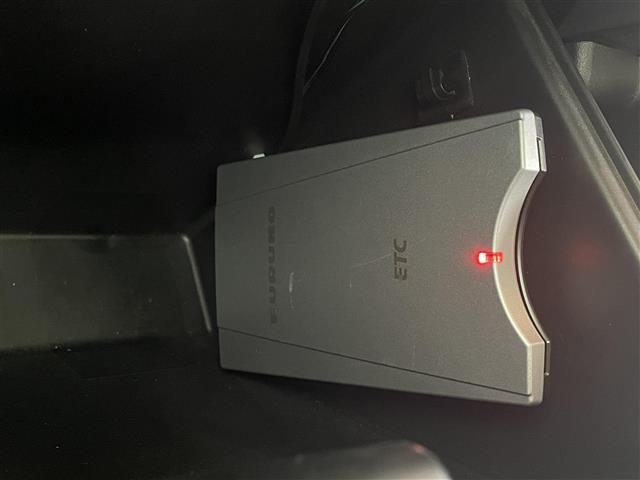 ジムニー XC OPフロントグリル メモリナビ フルセグTV Bluetooth バックモニター ドライブレコーダー 純正16インチAW LEDヘッドランプ ETC 衝突軽減ブレーキ レーンキープアシスト(5枚目)