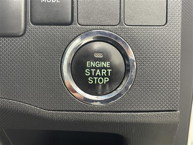 ムーヴ カスタム　ＲＳ　ＳＤナビ　フルセグＴＶ　バックカメラ　ＨＩＤヘッドライト　オートライト　ＥＴＣ　ドライブレコーダー　スマートキー　ＭＯＭＯハンドル　純正フロアマット　１５インチアルミホイール　電動格納ミラー　禁煙車（7枚目）