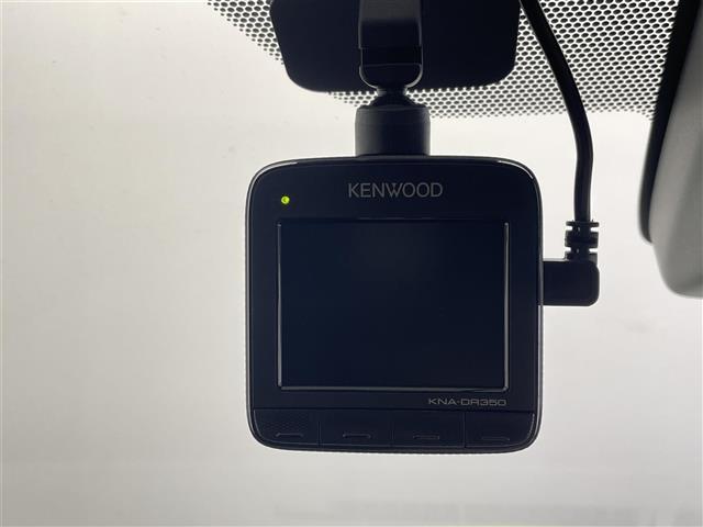 シエンタ ハイブリッドＧ　純正ナビ　フルセグＴＶ　Ｂｌｕｅｔｏｏｔｈ　バックモニター　両側パワースライドドア　トヨタセーフティセンス　レーンキープアシスト　オートハイビーム　ＬＥＤヘッドランプパッケージ　１５インチＡＷ（6枚目）