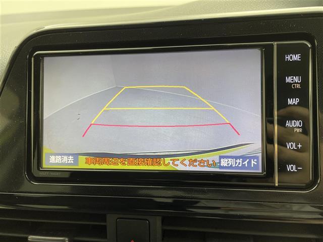 シエンタ Ｘ　後期モデル　２トーンカラー　純正ナビ　フルセグＴＶ　Ｂｌｕｅｔｏｏｔｈ　バックモニター　パワースライドドア　セーフティセンス　レーンキープアシスト　ＬＥＤヘッドランプ　フォグランプ　スマートキー（4枚目）