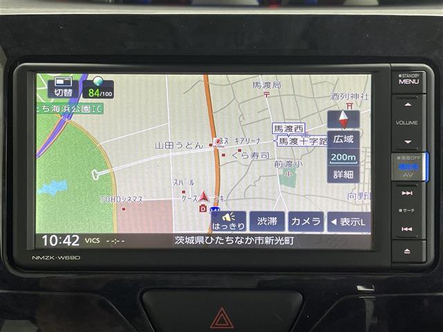 タント カスタムＸ　トップエディションＶＳ　ＳＡＩＩＩ　ワンオーナー　純正ナビ　全周囲カメラ　Ｂｌｕｅｔｏｏｔｈ　フルセグＴＶ　両側電動スライドドア　ヒートシーター　アイドリングストップ　衝突軽減ブレーキ　純正フロアマット　オートライト　オートハイビーム（3枚目）