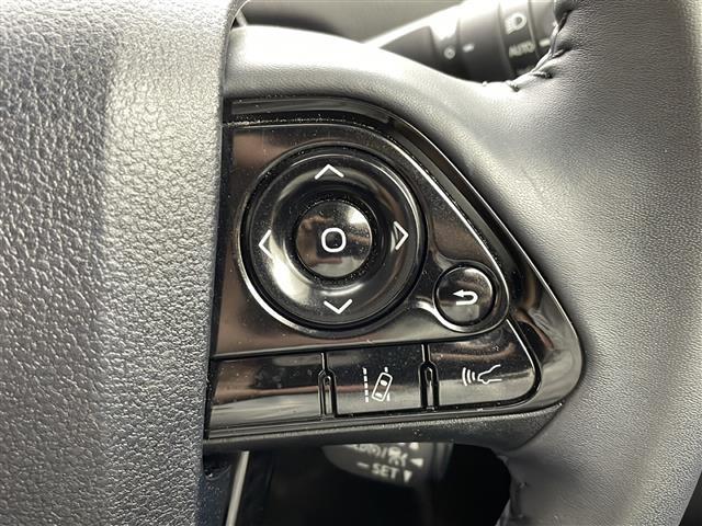 プリウス Ｓツーリングセレクション・ブラックエディション　純正ナビ　バックモニター　ＬＥＤヘッドライト　衝突軽減ブレーキ　追従クルコン　レーンキープアシスト　純正アルミホイール　ＥＴＣ　黒レザーシート　シートヒーター　ドライブレコーダー　スマートキー　禁煙車（28枚目）