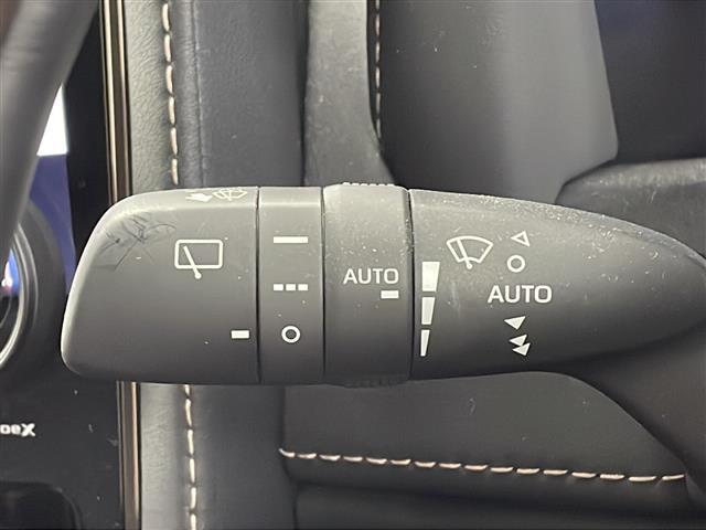 アルファードハイブリッド Z モデリスタエアロ 純正ナビ 全周囲カメラ 後席モニター デジタルインナーミラー 両側電動スライドドア ムーンルーフ 黒革シート シートヒーター シートエアコン ハンドルヒーター ユニバーサルステップ(25枚目)