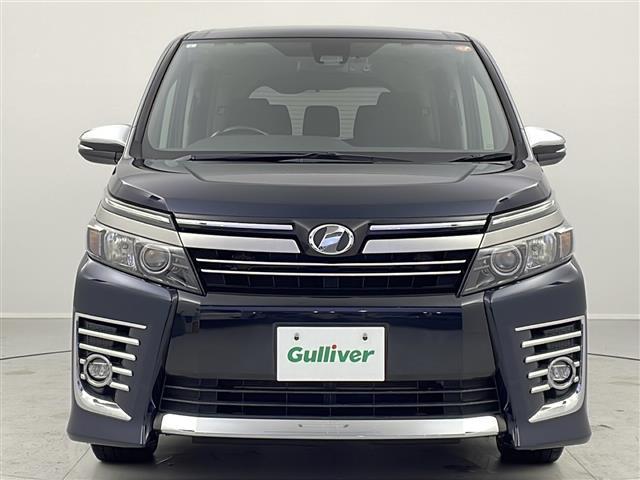 ヴォクシー ZS 煌II 純正10型ナビ フルセグTV バックモニター 衝突軽減ブレーキ 両側電動スライドドア LEDライト LEDフォグランプ ETC ドライブレコーダー スマートキー 横滑り防止装置 純正アルミホイール(18枚目)