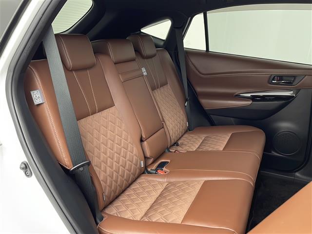 ハリアー プレミアム 10型ナビ フルセグTV バックモニター 衝突軽減ブレーキ 電動リアゲート ビルドインETC 茶革シート LEDヘッドライト フォグランプ 純正18インチアルミホイール 追従クルコン 横滑り防止装置(15枚目)