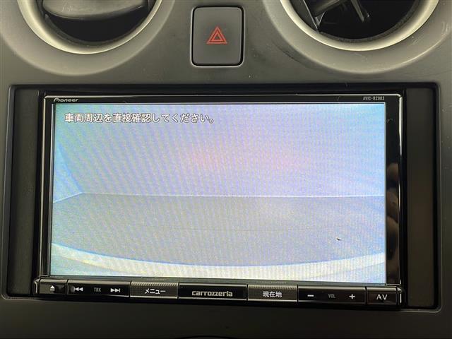 ノート X 純正ナビ バックモニター スマートキー ETC 衝突軽減ブレーキ 横滑り防止装置 メモリーナビ USB入力端子 オートライト 純正フロアマット 盗難防止装置 コーナーセンサー レーンキープアシスト(4枚目)