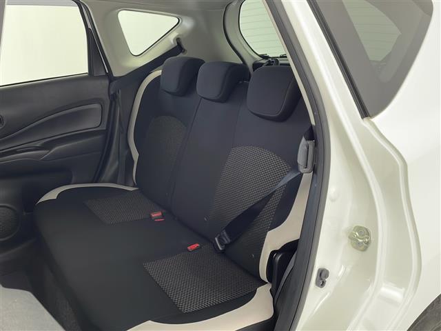 ノート X 純正ナビ バックモニター スマートキー ETC 衝突軽減ブレーキ 横滑り防止装置 メモリーナビ USB入力端子 オートライト 純正フロアマット 盗難防止装置 コーナーセンサー レーンキープアシスト(34枚目)